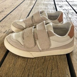 Zara leather sneaker